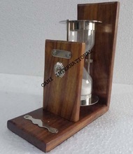 WOODEN STAND SAND TIMER