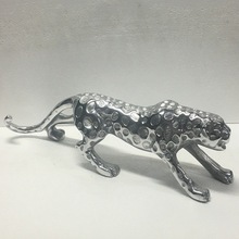 Aluminium Leopard - tabletop