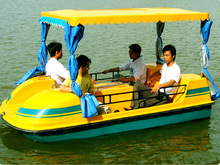  four seater paddle boat, Length : 10 Feet