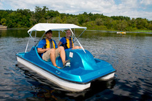 Modern Two Seater Paddle Boat, Length : 7 Feet
