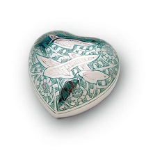 Going Home Heart Keepsake Urn, Style : American Style