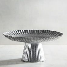 Metal Cake Stand, Feature : Eco-Friendly