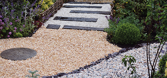 Natural Stone Gravel & Chippings, Color : Peach, Brown etc.