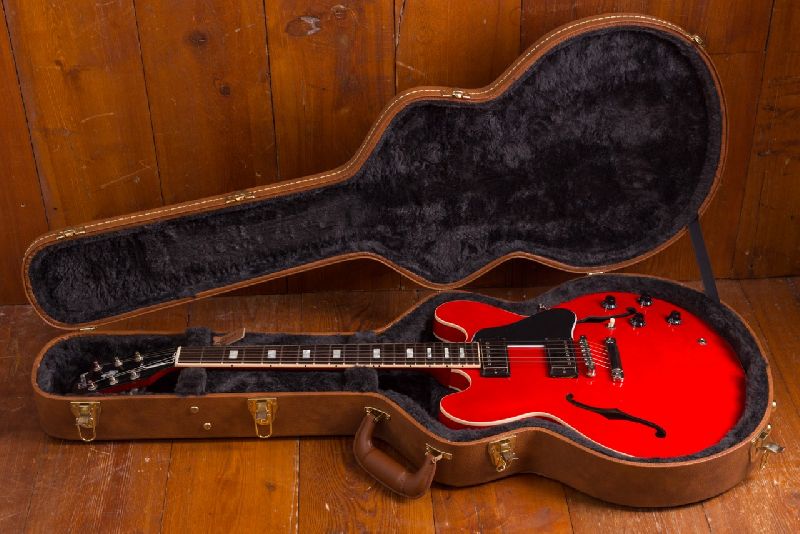 Gibson-ES-335-Cherry