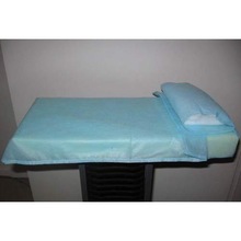 Non Woven Blue Hospital Bed Sheet, for Protection, Size : Customized Size
