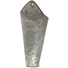 Galvanized Metal Wall Hanging Flower Pot,, Style : AMERICAN STYLE
