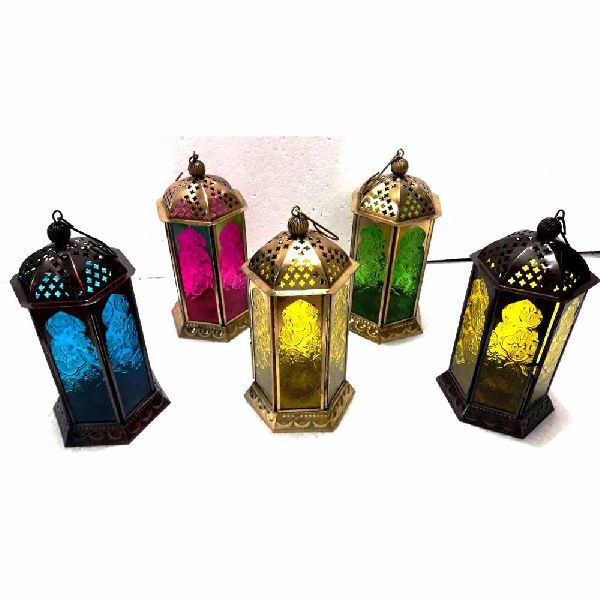 Iron Material Type Color Glass Lantern.