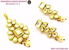 Kundan Pendant with Earring