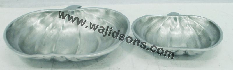 aluminium metal silver dishes