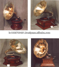 Brass and Wood Reproduction Working Gramophone