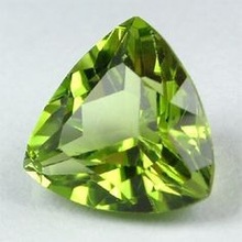 Coszcalt Exports Peridot Stone, Gemstone Color : Green