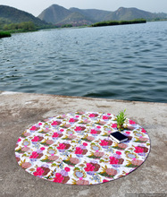 Floral Kantha Work Quilt Yoga Mat, Technics : Handmade
