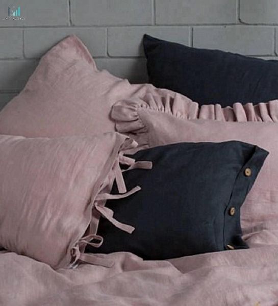 Dusty pink Handmade linen bedspread