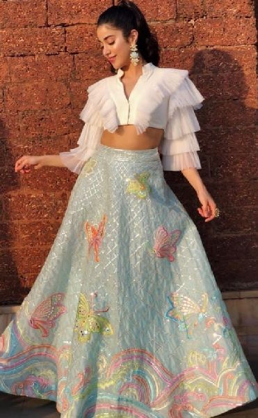 jhanvi lehenga