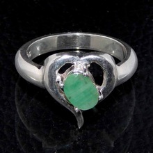 Emerald Gemstone Ring, Gender : Unisex