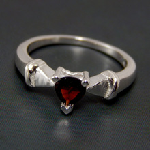 Garnet Gemstone Handmade Ring, Gender : Unisex