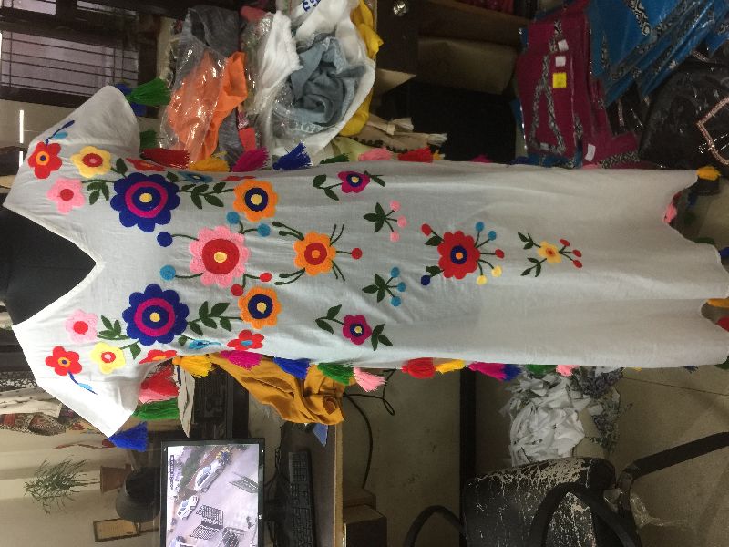 MUTI COLOR EMBROIDARY MEXI DRESS