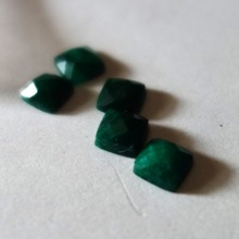 Checkerboard cut green corundum gemstones, Gemstone Size : 6mm till 20mm, Gemstone Type : Natural