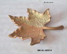 Aluminum Leaf Shaped Platter, Feature : Stocked