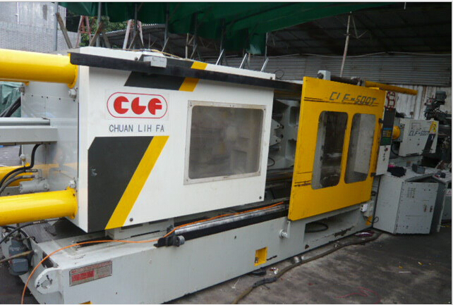 Used Clf Injection Molding Machine