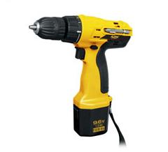Drill with Extra Battery 9.6 Volt, Voltage : DC 9.6V