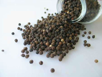 Black Pepper Oleoresin, Form : Oil