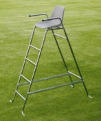 Umpire chair