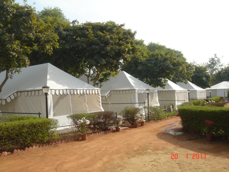 CANVAS Swiss Cottage Tent, Feature : Easy to maintain, easy erection, spacious, sturdy design, shrink-resistance