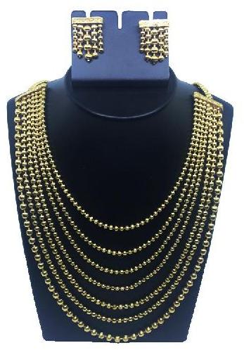 Multi-layer traditional neck piece