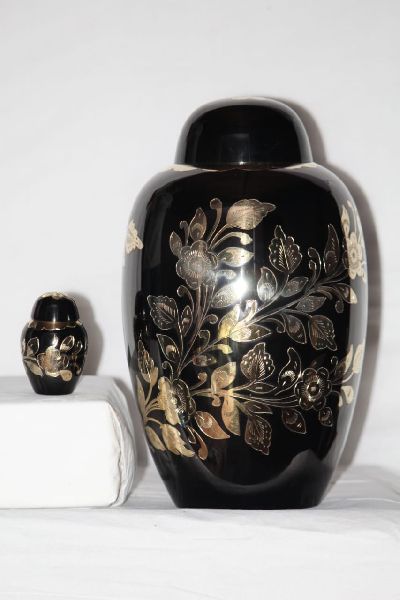 Black Flower Brass Urn, Style : Antique