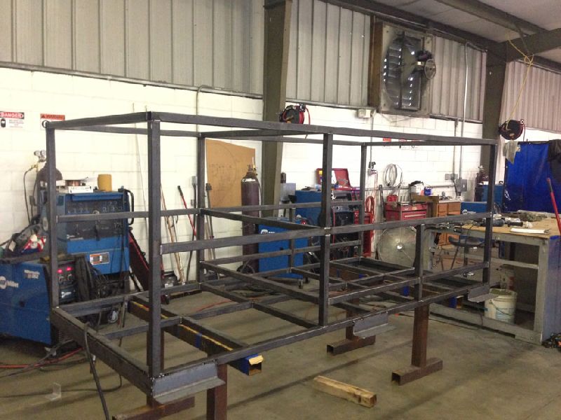 ATLAS METAL INDUSTRIES L.L.C in Ajman Supplier of Semi Trailers