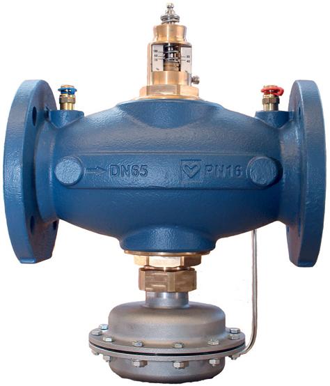 FLOW CONTROLLER WITH INTEGRATED CONTROL VALVE