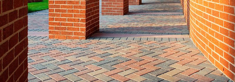 Commercial pavers block