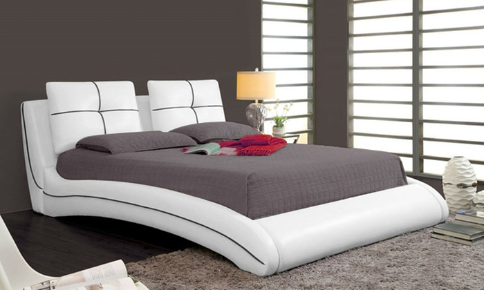 Curved Bed
