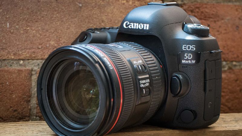 canon single lens camera