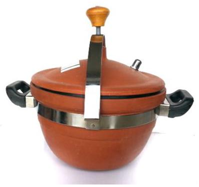 clay cooker