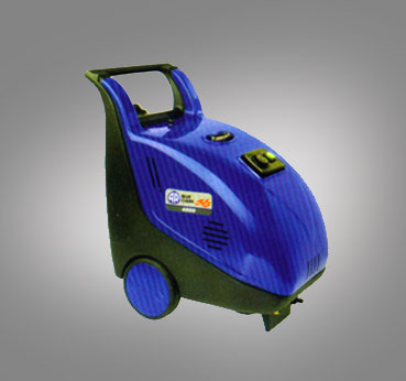 INDUSTRIAL LOW PRESSURE COLD WATER CLEANER, Power : 2.3 kw