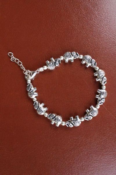 German silver Antique Elephant Bracelet, Occasion : Party Wear