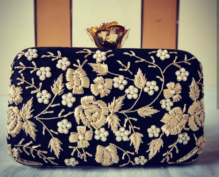 Metal Clutch Box Purse, Style Modern, Gender Female Awesome