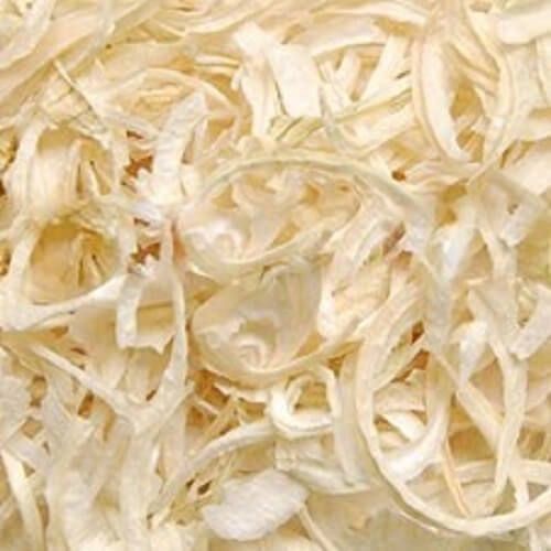 white onion flakes