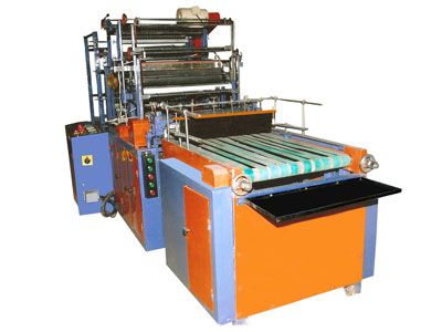 Bottom Sealing Cutting Machine With Conveyer