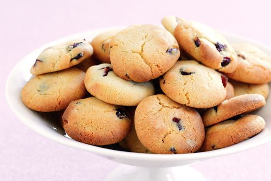 Crunchy Cream Cookies, Taste : Sweet