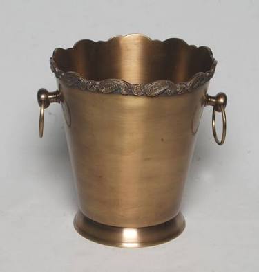 Namho Exports Excellent Vintage Condition Brass Metal Ice Bucket