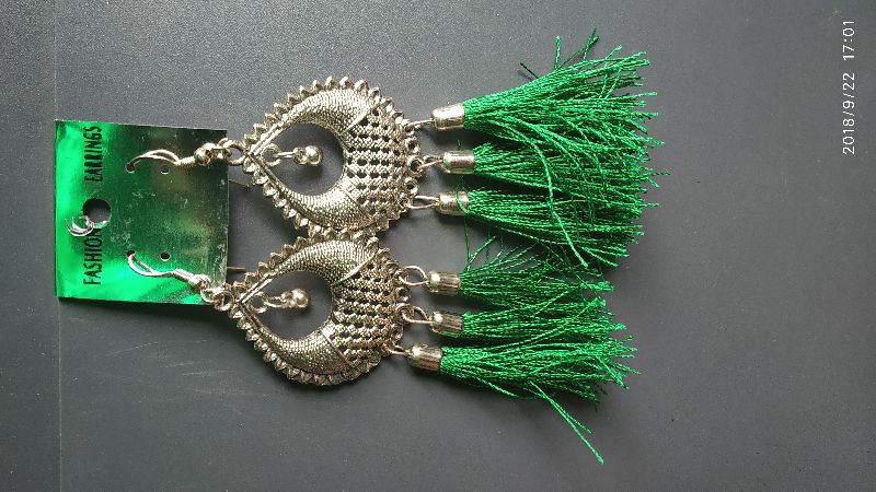Tezzal earing (green colour