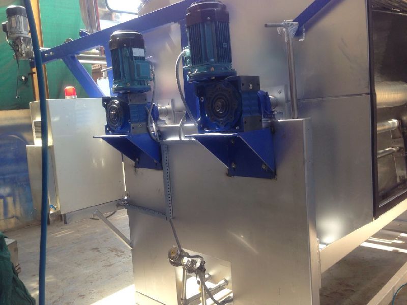 1000-1500kg Stainless Steel Electric Powder Coated CLOSE BODY JIGGER MACHINE, for Textile Industries