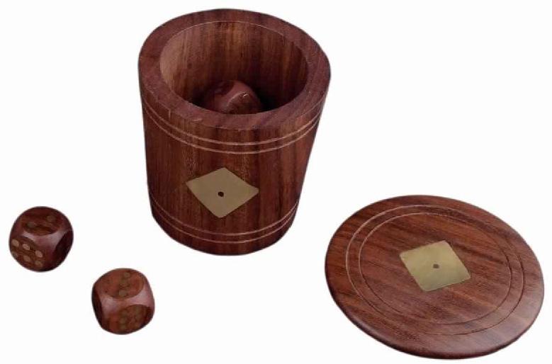 WOODEN DICE SHAKER DICE CUP
