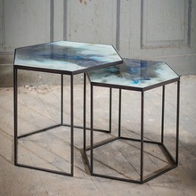 Glass Metal Table, Dimension (LxWxH) : 18 inch