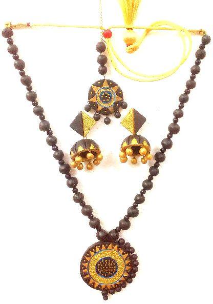 Exotic dressing style Terracotta Necklace