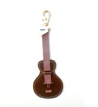 GUITAR SHAPE LEATHER KEY CHAIN, Color : BROWN TONE