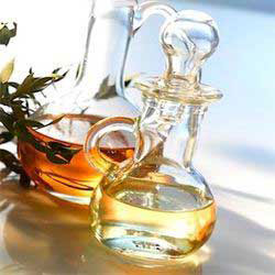 Eucalyptus Oil, For Infections, Stomach Issue, Packaging Type : 100ml, 200ml, 250ml